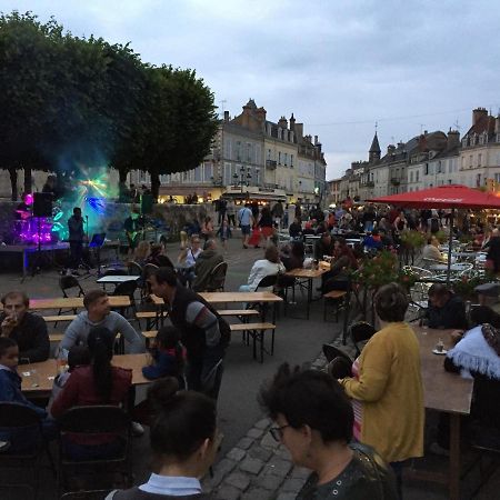阿瓦隆 Pub Vauban Terreaux酒店 外观 照片
