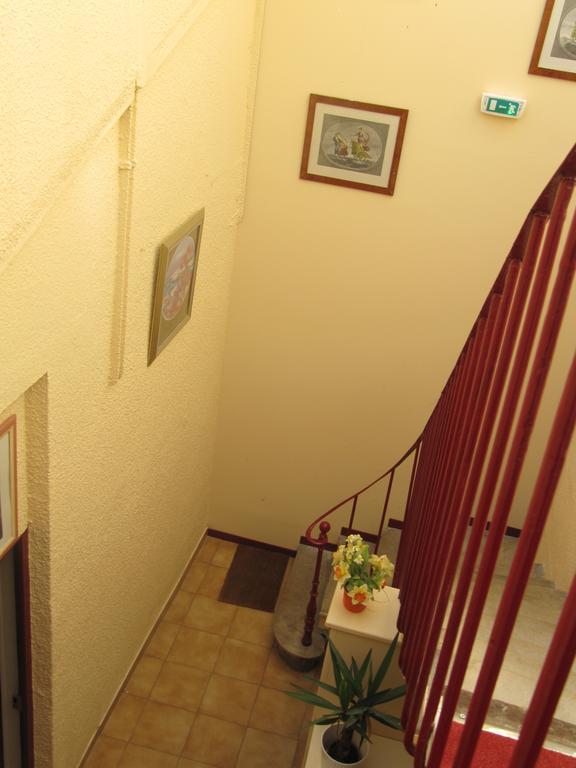 阿瓦隆 Pub Vauban Terreaux酒店 外观 照片