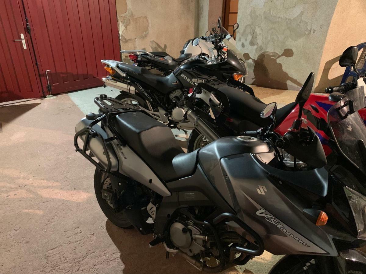 阿瓦隆 Pub Vauban Terreaux酒店 外观 照片